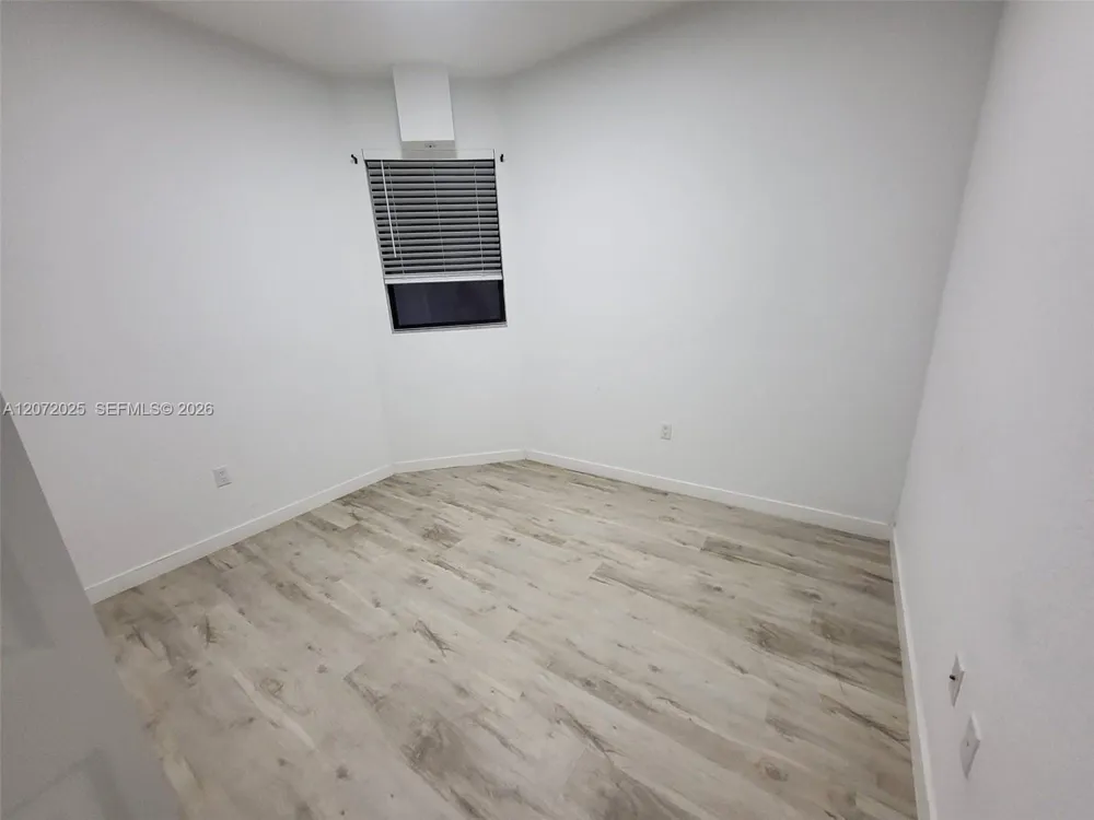 15560 SW 136th St #213 Miami, FL 33196