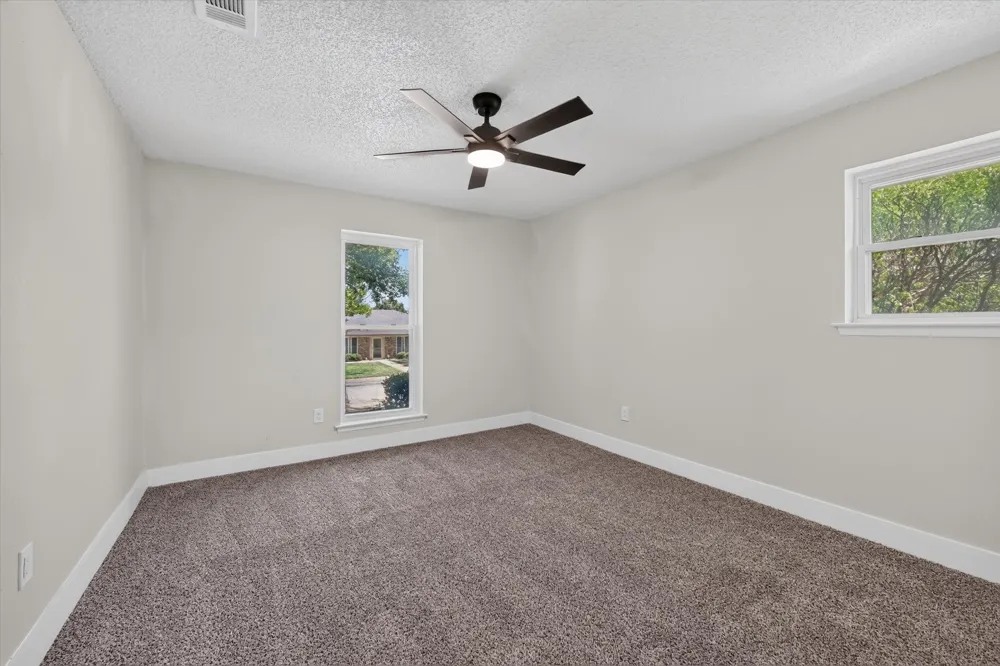1450 Juniper Lane Lewisville, TX 75077