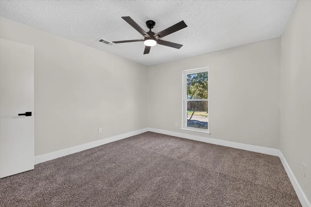 1450 Juniper Lane Lewisville, TX 75077