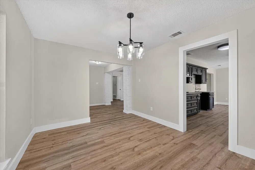 1450 Juniper Lane Lewisville, TX 75077