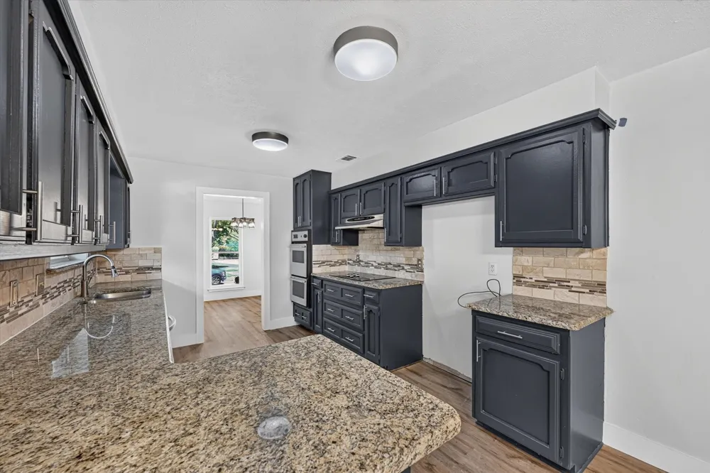 1450 Juniper Lane Lewisville, TX 75077