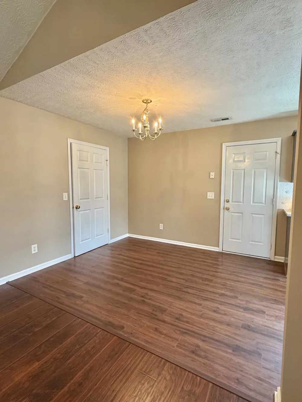 1204 Lakewalk Dr Antioch, TN 37013