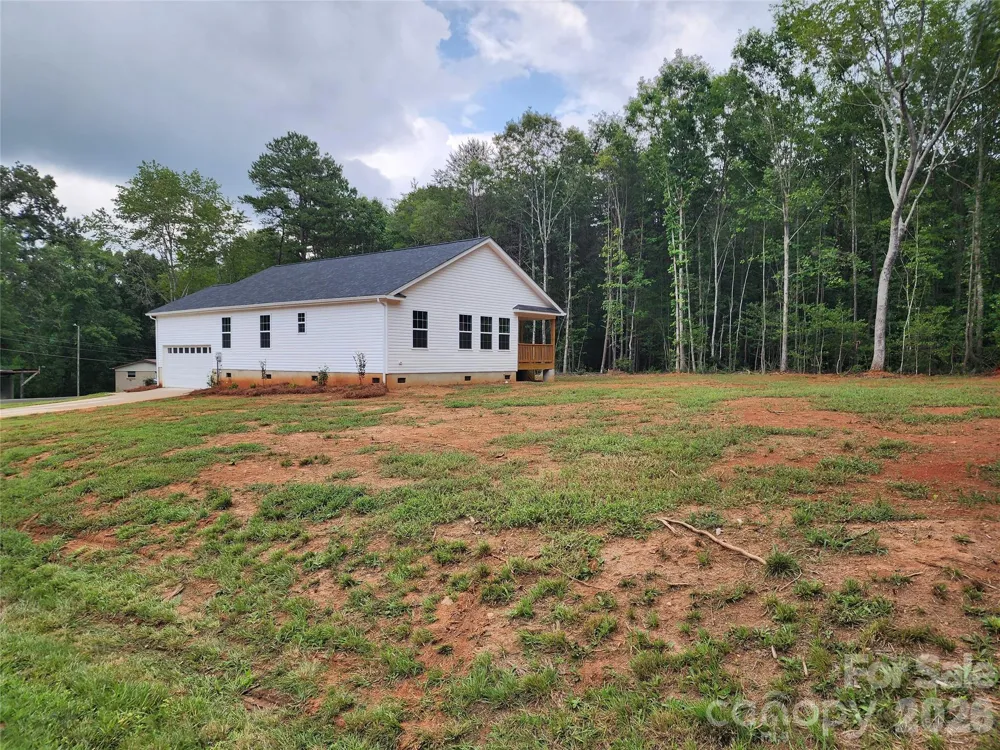 5900 Flamingo Drive #4 Conover, NC 28613