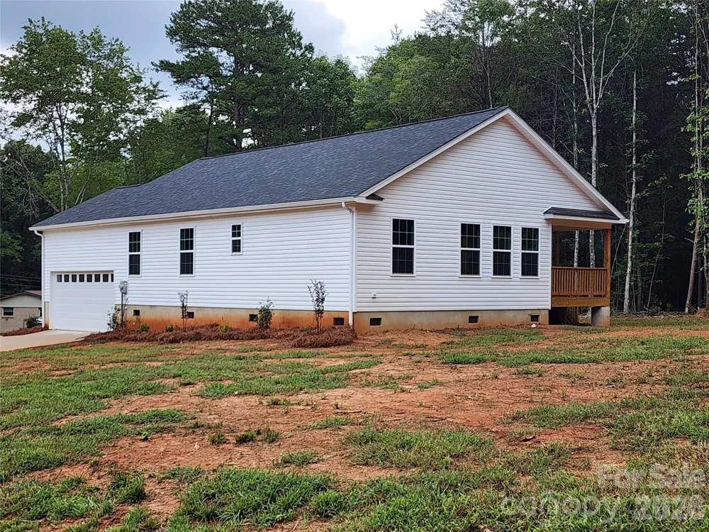 5900 Flamingo Drive #4 Conover, NC 28613