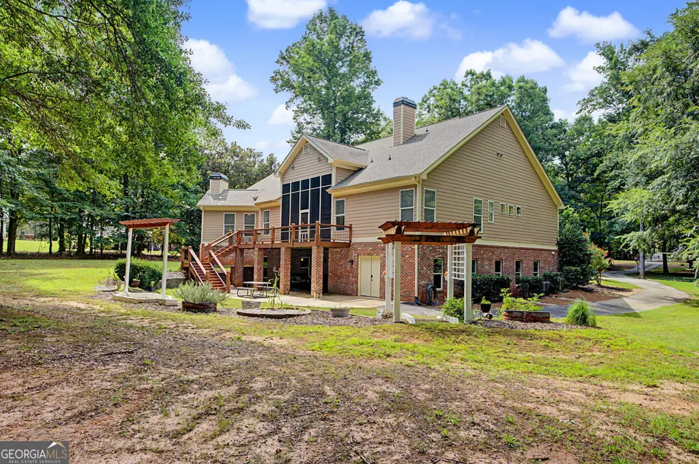 1223 Savannah LN Monroe, GA 30655