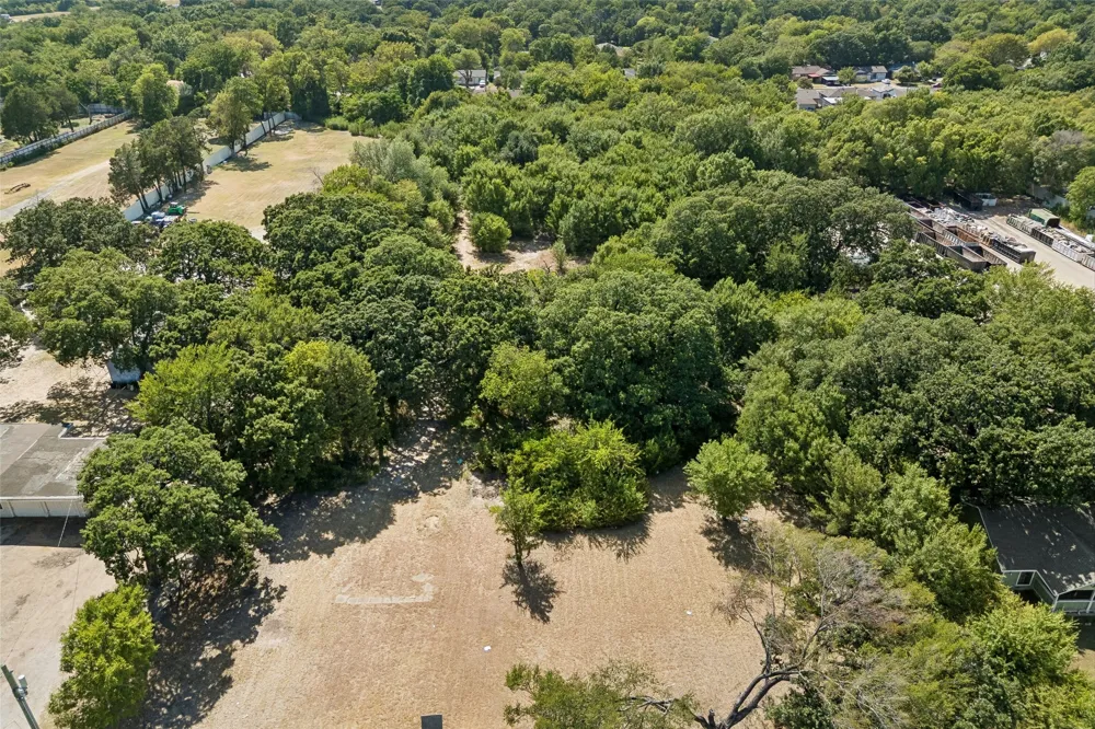 335 S St Augustine Dallas, TX 75217