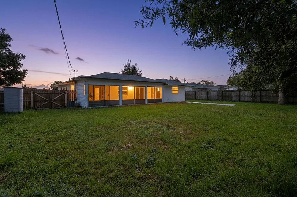 722 SE Arton Lane Port St. Lucie, FL 34983