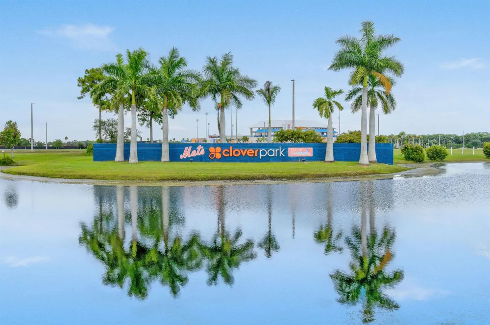 722 SE Arton Lane Port St. Lucie, FL 34983