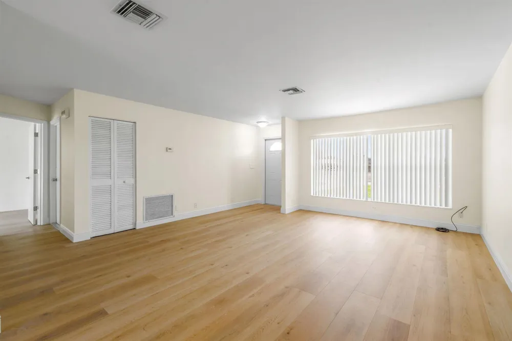 722 SE Arton Lane Port St. Lucie, FL 34983
