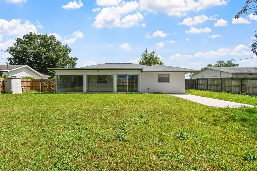 722 SE Arton Lane Port St. Lucie, FL 34983