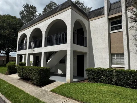 706 OAKGROVE DRIVE #114
