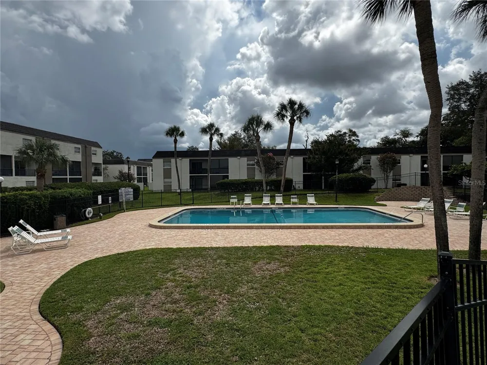 706 OAKGROVE DRIVE #114 Brandon, FL 33510