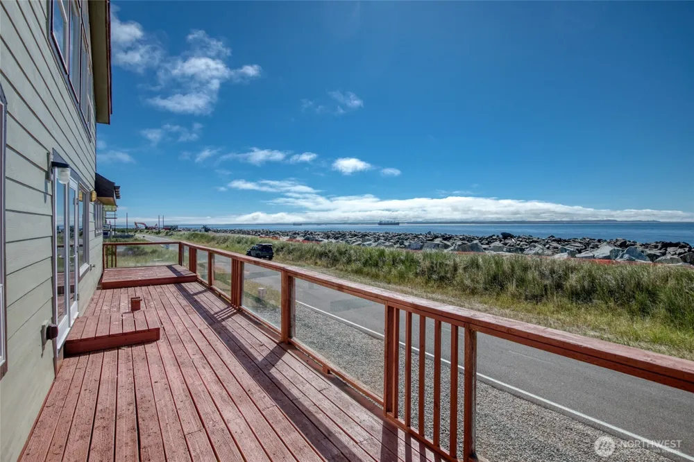 1497 E Ocean Shores Boulevard SW Ocean Shores, WA 98569