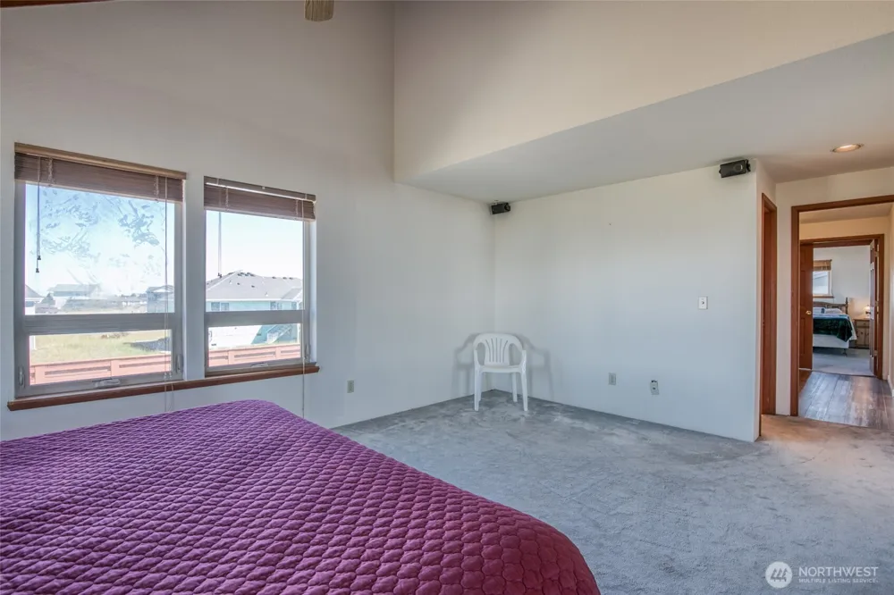1497 E Ocean Shores Boulevard SW Ocean Shores, WA 98569