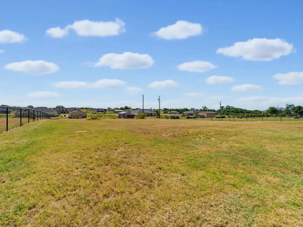 139 Bluff Ridge Court Paradise, TX 76073