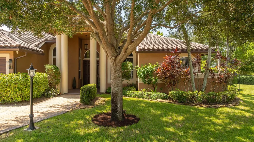 5805 NW 97th Drive Parkland, FL 33076