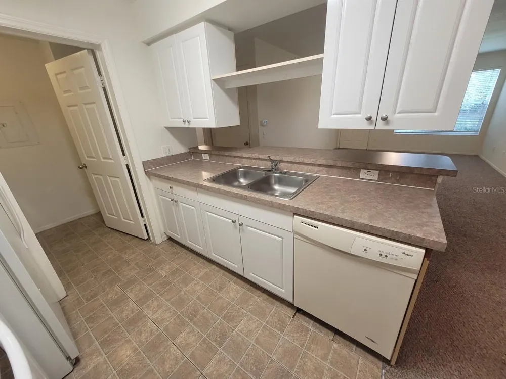 36027 DEER CREEK DRIVE #103 Zephyrhills, FL 33541