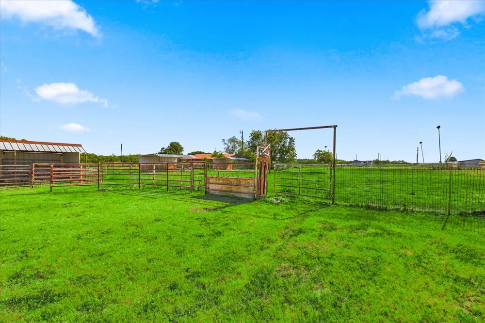 10138 Terrace Road Sanger, TX 76266