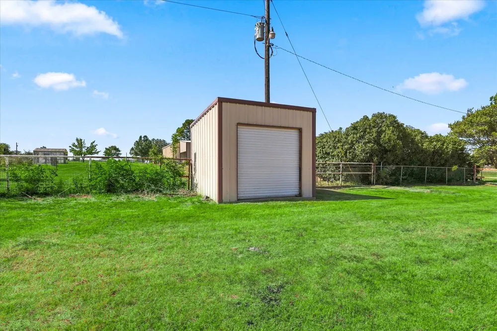 10138 Terrace Road Sanger, TX 76266