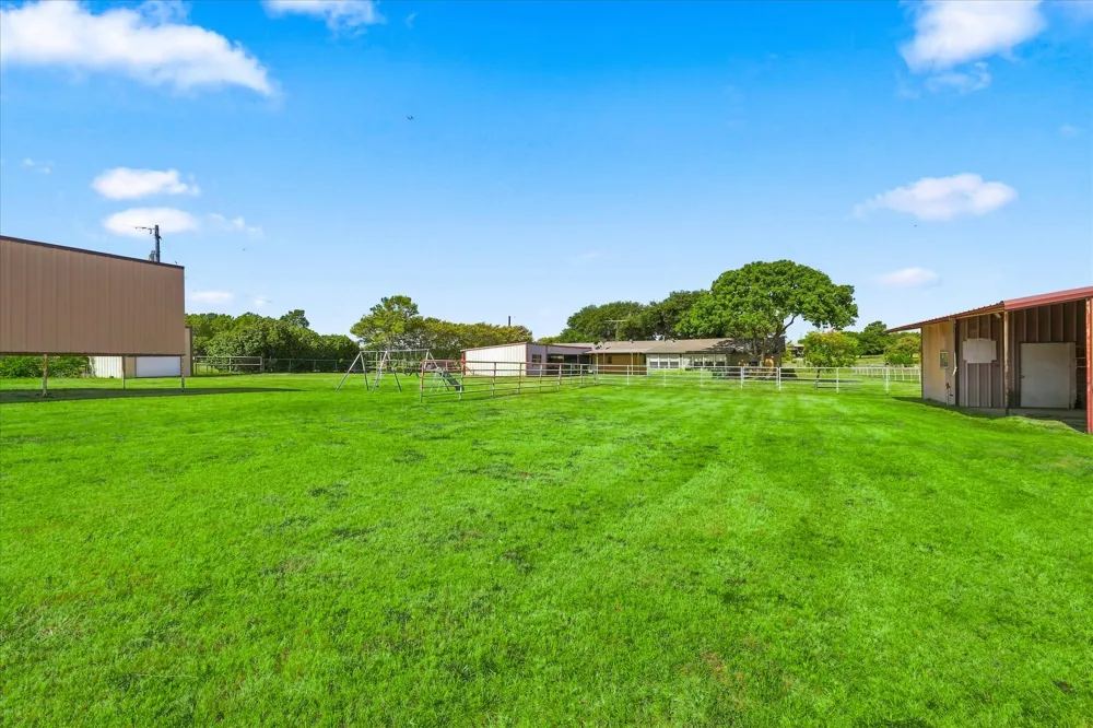 10138 Terrace Road Sanger, TX 76266