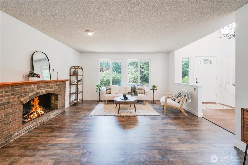 5905 147th Street SW Edmonds, WA 98026
