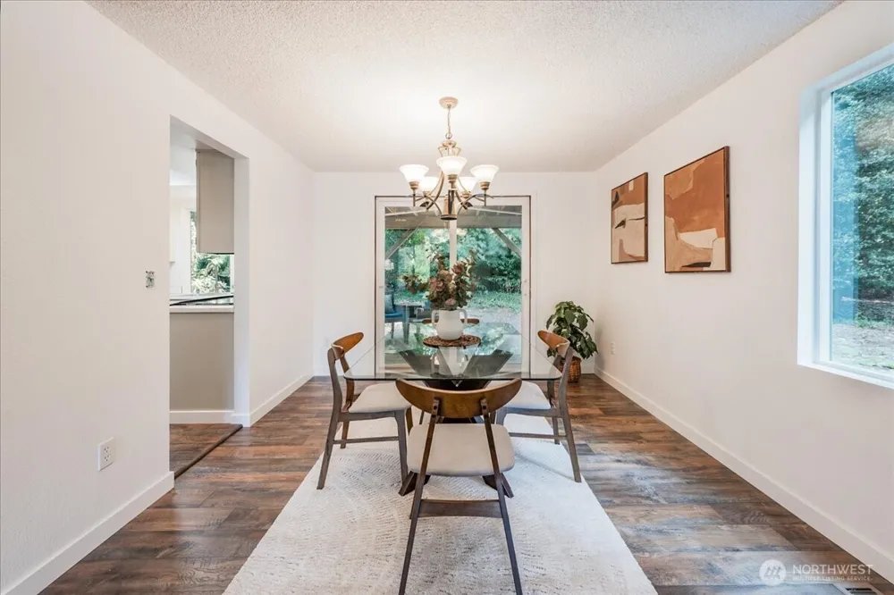 5905 147th Street SW Edmonds, WA 98026