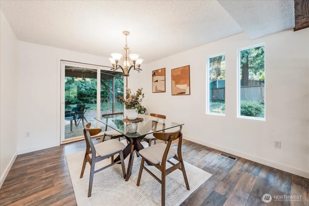 5905 147th Street SW Edmonds, WA 98026