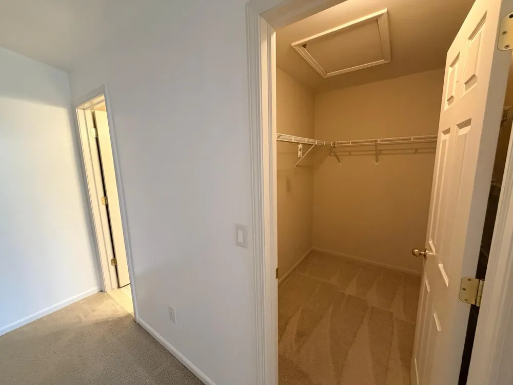 26201 Chesapeake Circle Commerce Charter Township, MI 48390