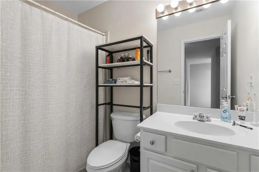 105 Finchley Drive Roswell, GA 30076