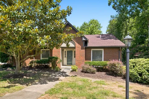 224 Highland Villa Cir
