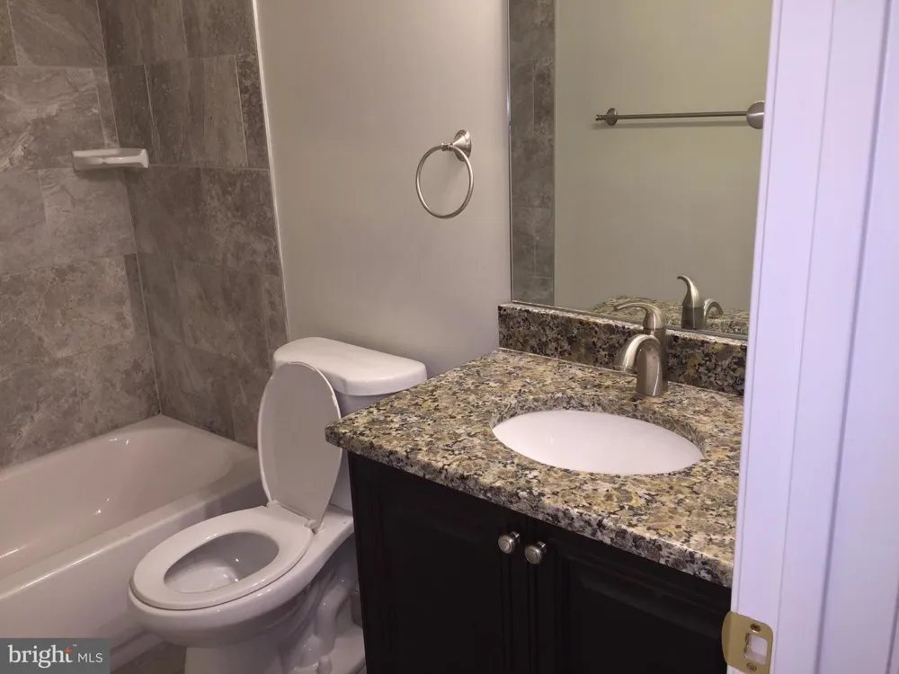 3517 10TH STREET NW Washington, DC 20010