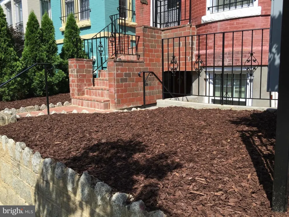 3517 10TH STREET NW Washington, DC 20010