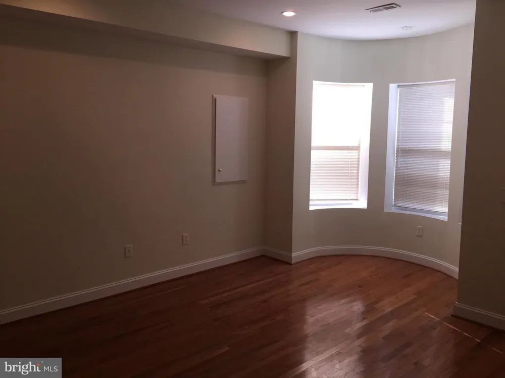 3517 10TH STREET NW Washington, DC 20010