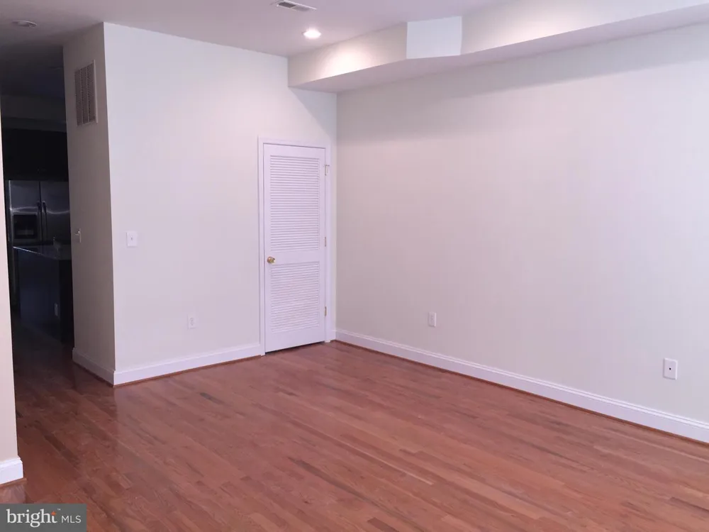 3517 10TH STREET NW Washington, DC 20010