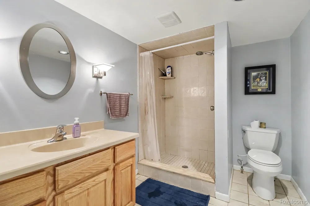 24404 Jamestowne Road Novi City, MI 48375