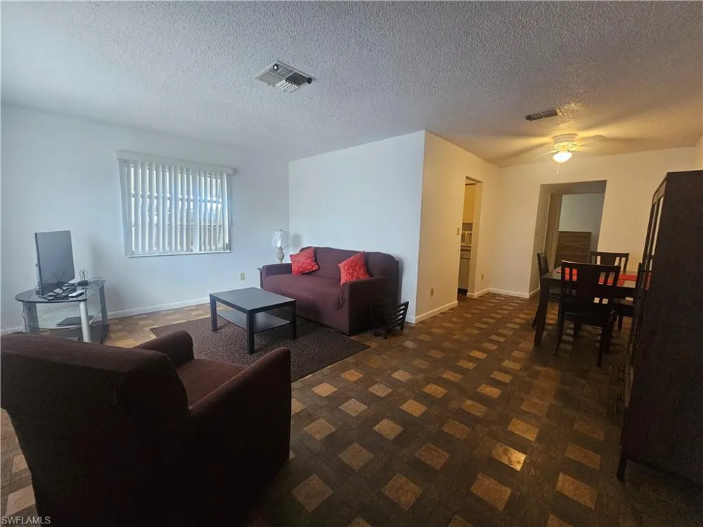 34 Desert Candle Circle Lehigh Acres, FL 33936