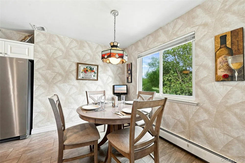 3165 Clubhouse Road Merrick, NY 11566