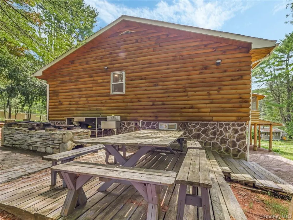 2 Hollowaty Kosak Road Glen Spey, NY 12737