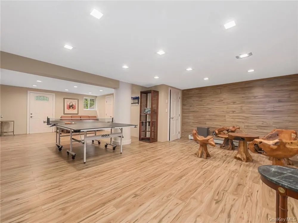 2 Hollowaty Kosak Road Glen Spey, NY 12737