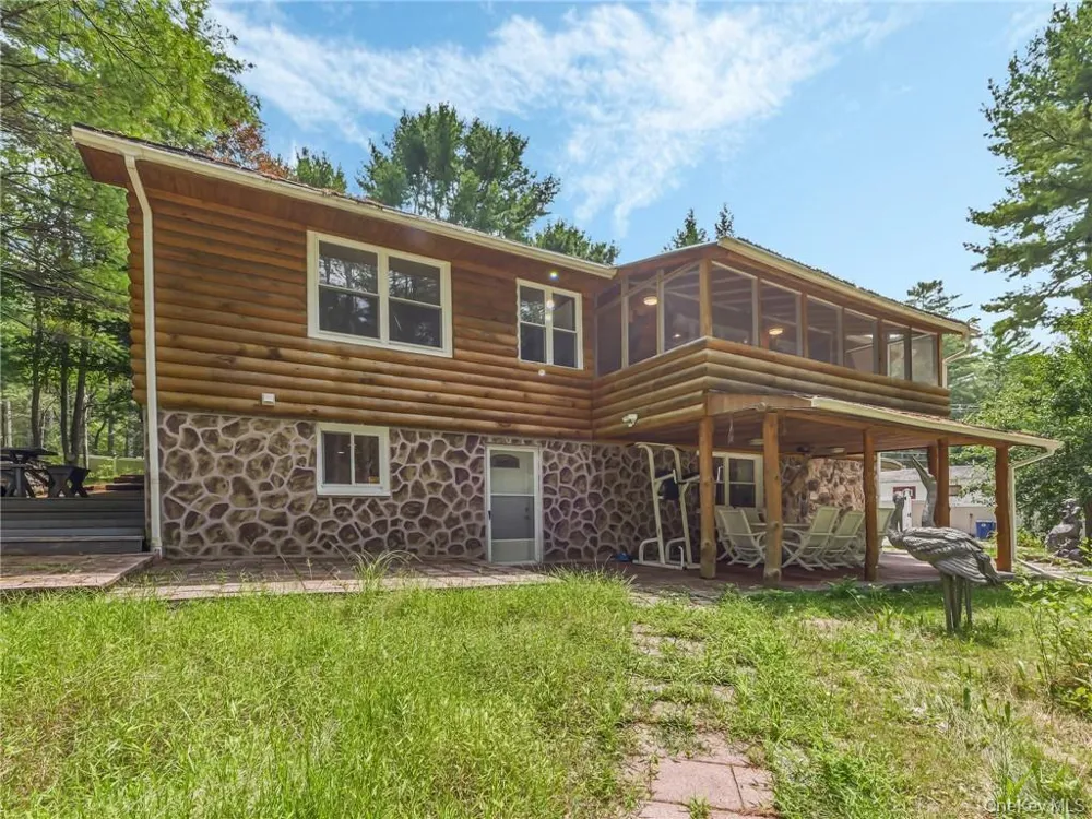 2 Hollowaty Kosak Road Glen Spey, NY 12737