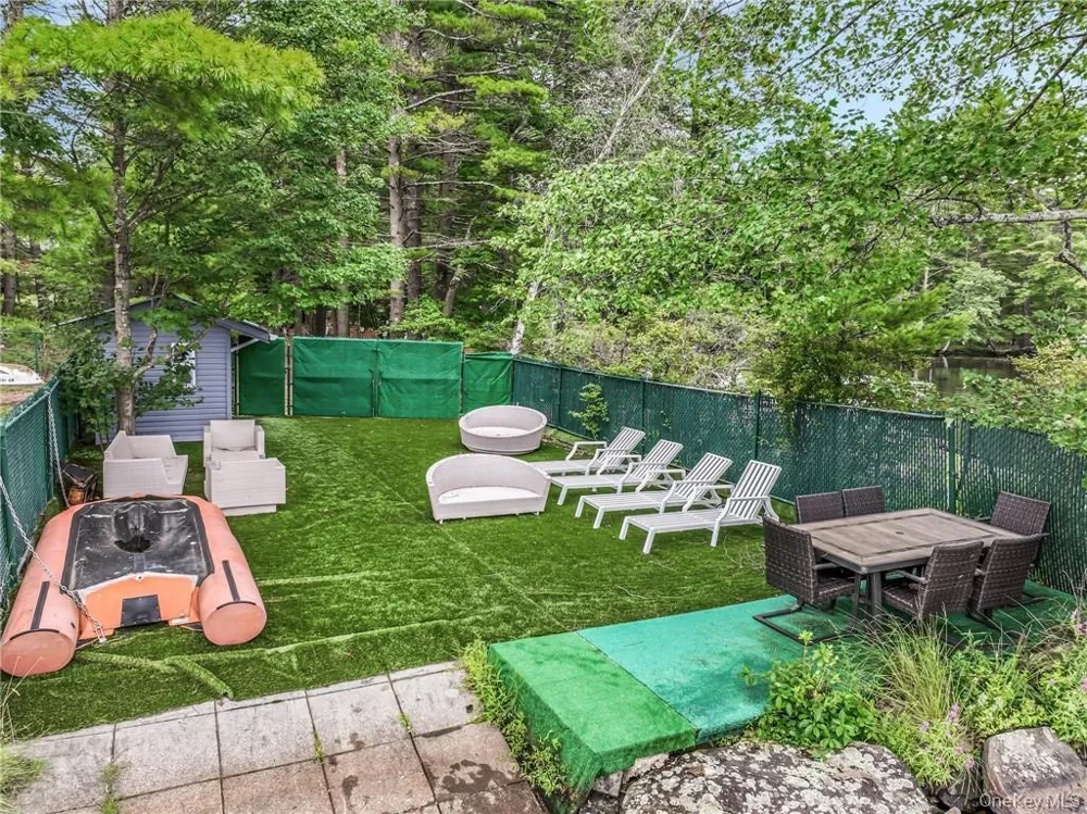 2 Hollowaty Kosak Road Glen Spey, NY 12737