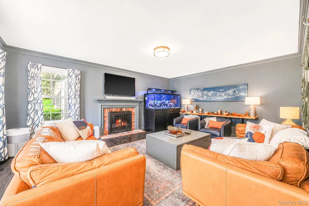 22 Ashley Lane Shoreham, NY 11786