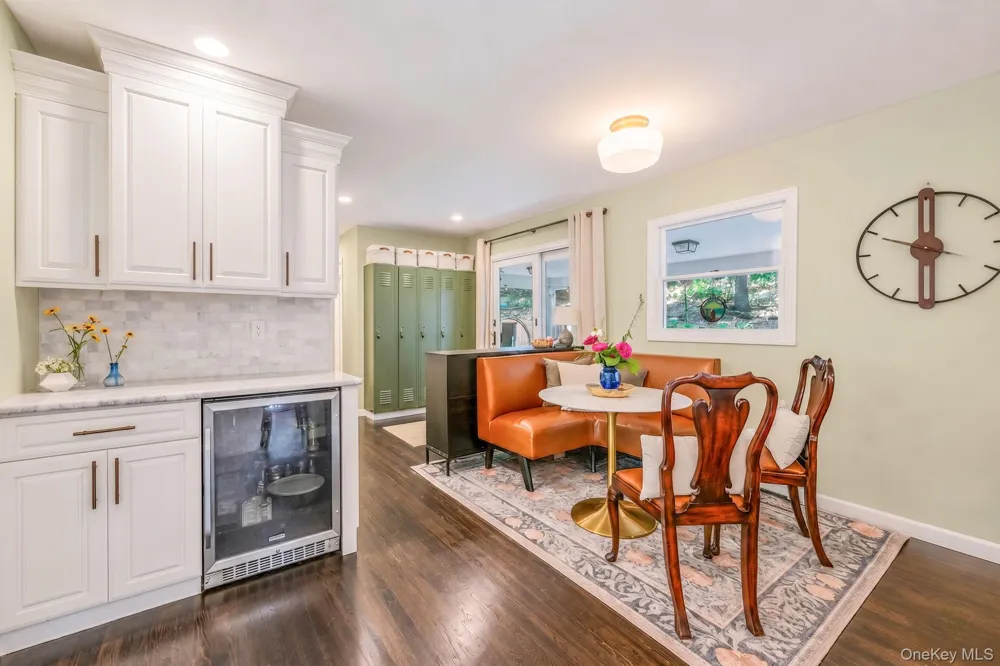 22 Ashley Lane Shoreham, NY 11786