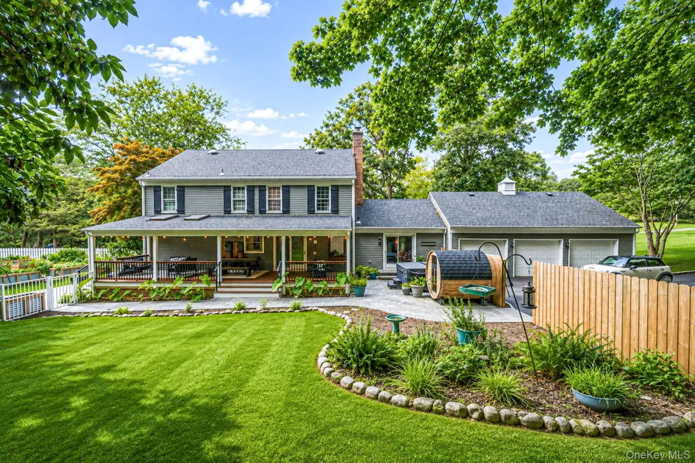 22 Ashley Lane Shoreham, NY 11786