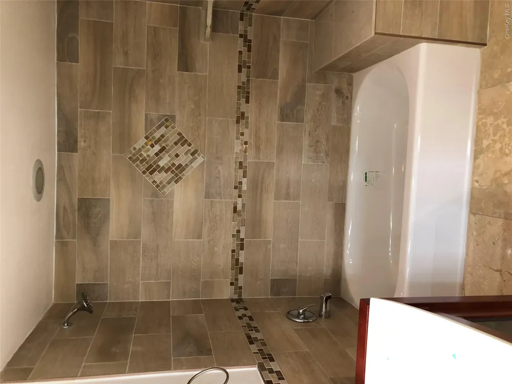 210 174th ST Unit 419 Collins Avenue #419 Call Listing Agent, FL 33160