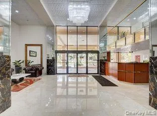 210 174th ST Unit 419 Collins Avenue #419 Call Listing Agent, FL 33160