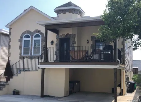 120 Mitchell Avenue