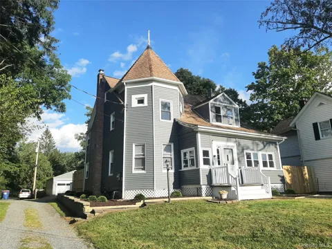 46 Old Post Road