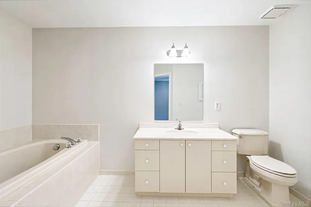188 Lakebridge Drive Kings Park, NY 11754