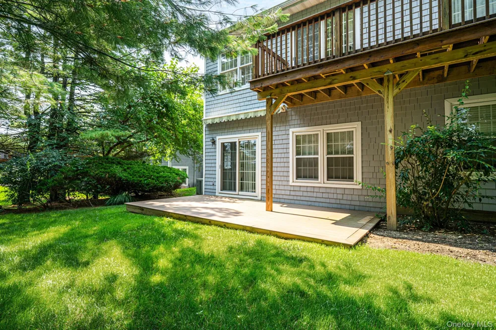 188 Lakebridge Drive Kings Park, NY 11754